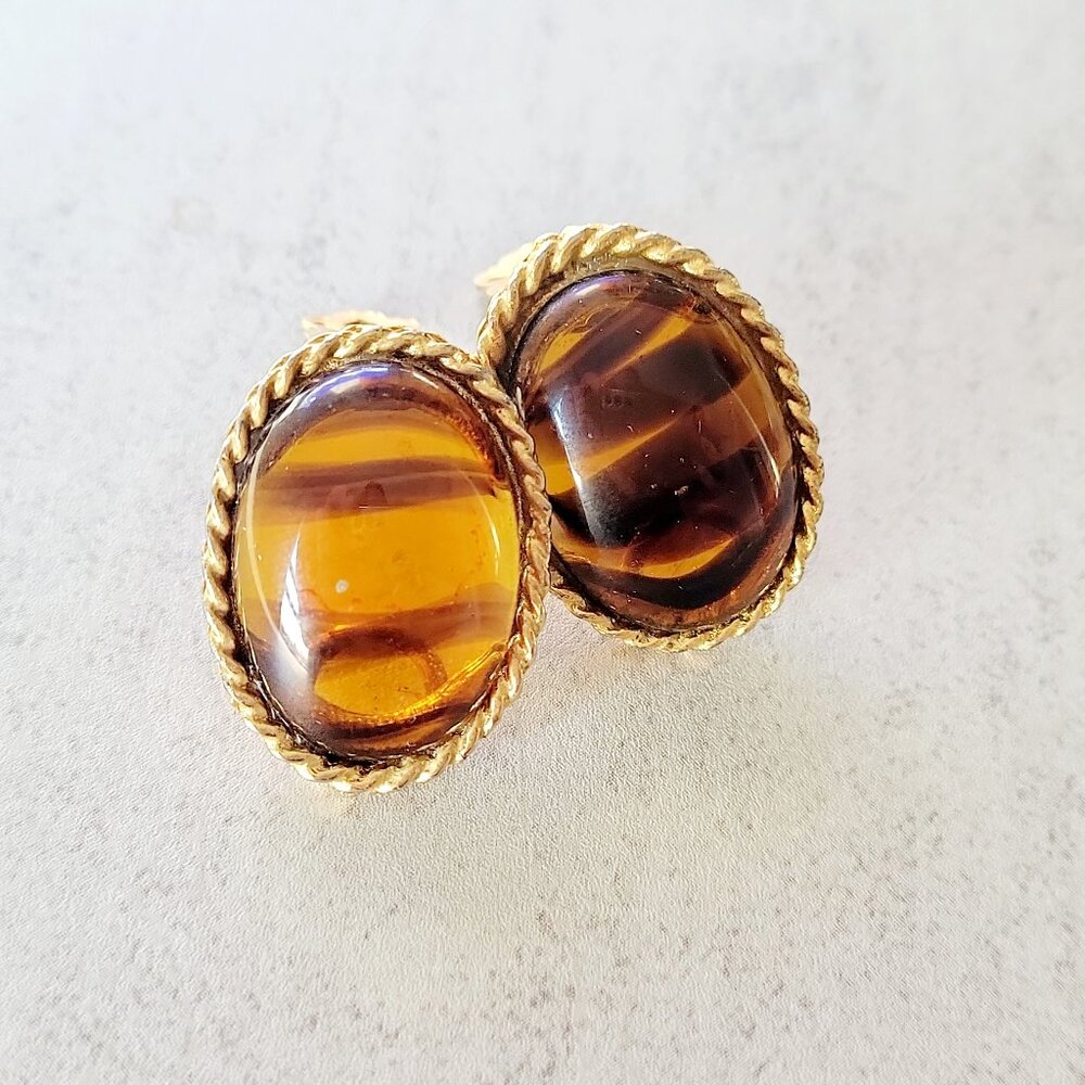 Vintage 80s Amber Glass Cabochon Clip On Earrings Gold Tone Rope - Picture 5 of 5